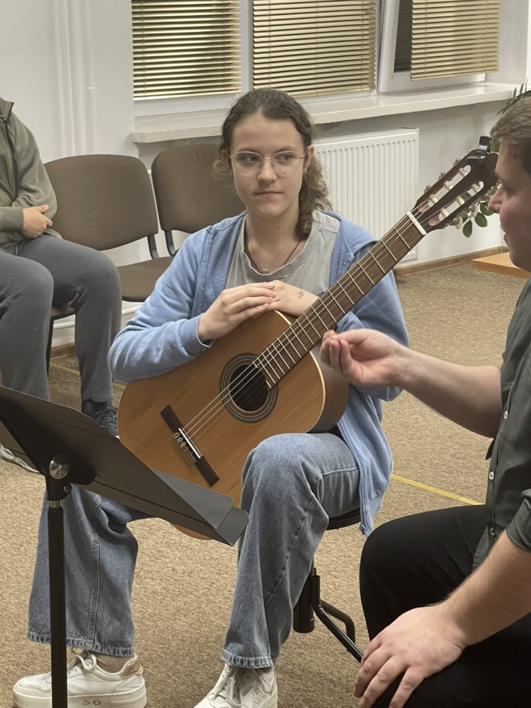 EDA56519-8411-44AA-849A-ACC22CD356B6_1_105_c